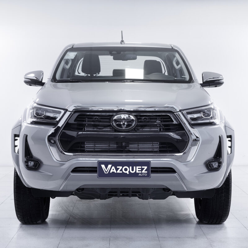 Toyota Hilux 4X4 CD SRX 2.8 TDI AT