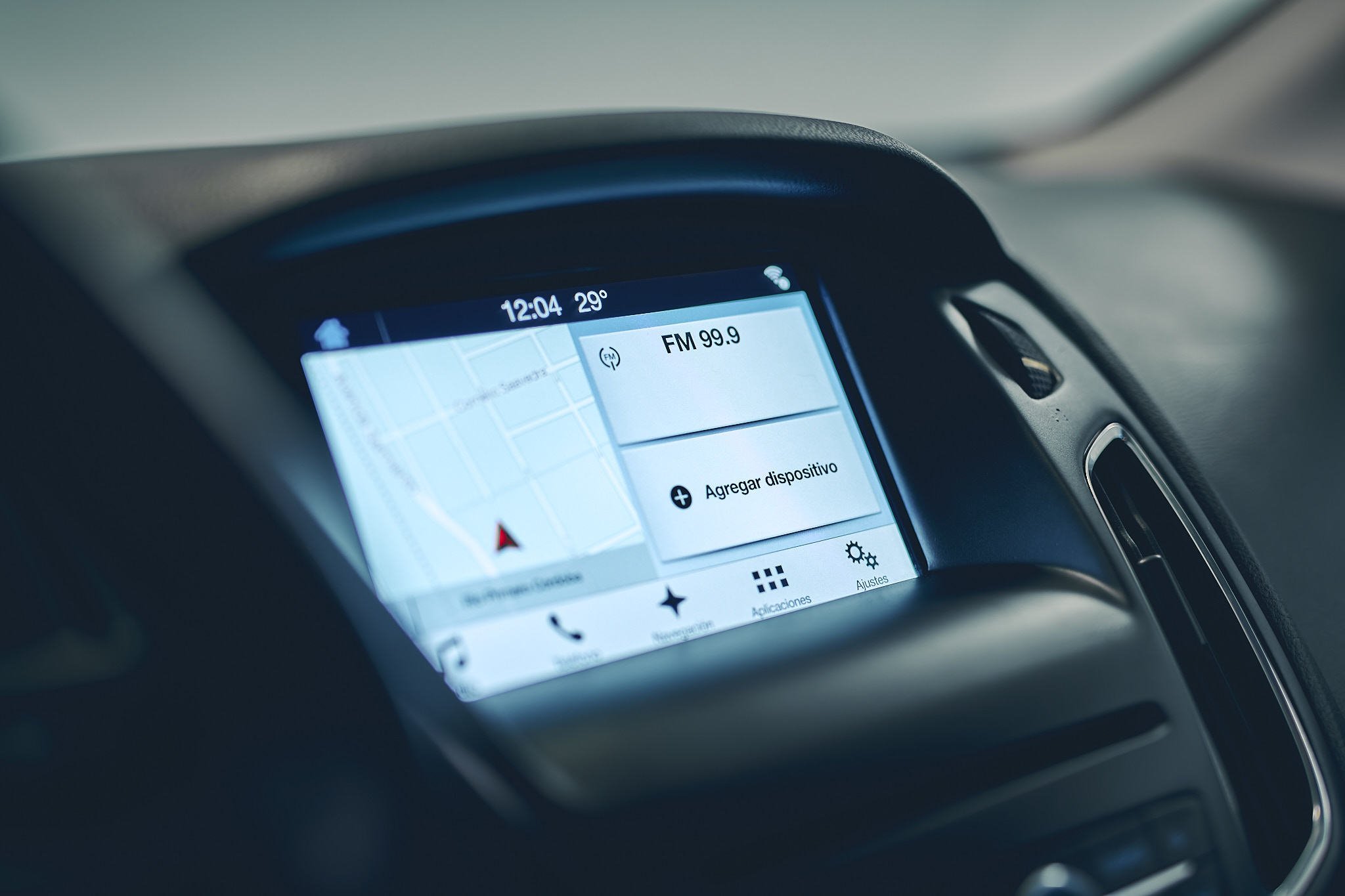 FORD FOCUS 5P 2.0 MT SE BLANCO 2018 AC209PN 68.335 KM (2)