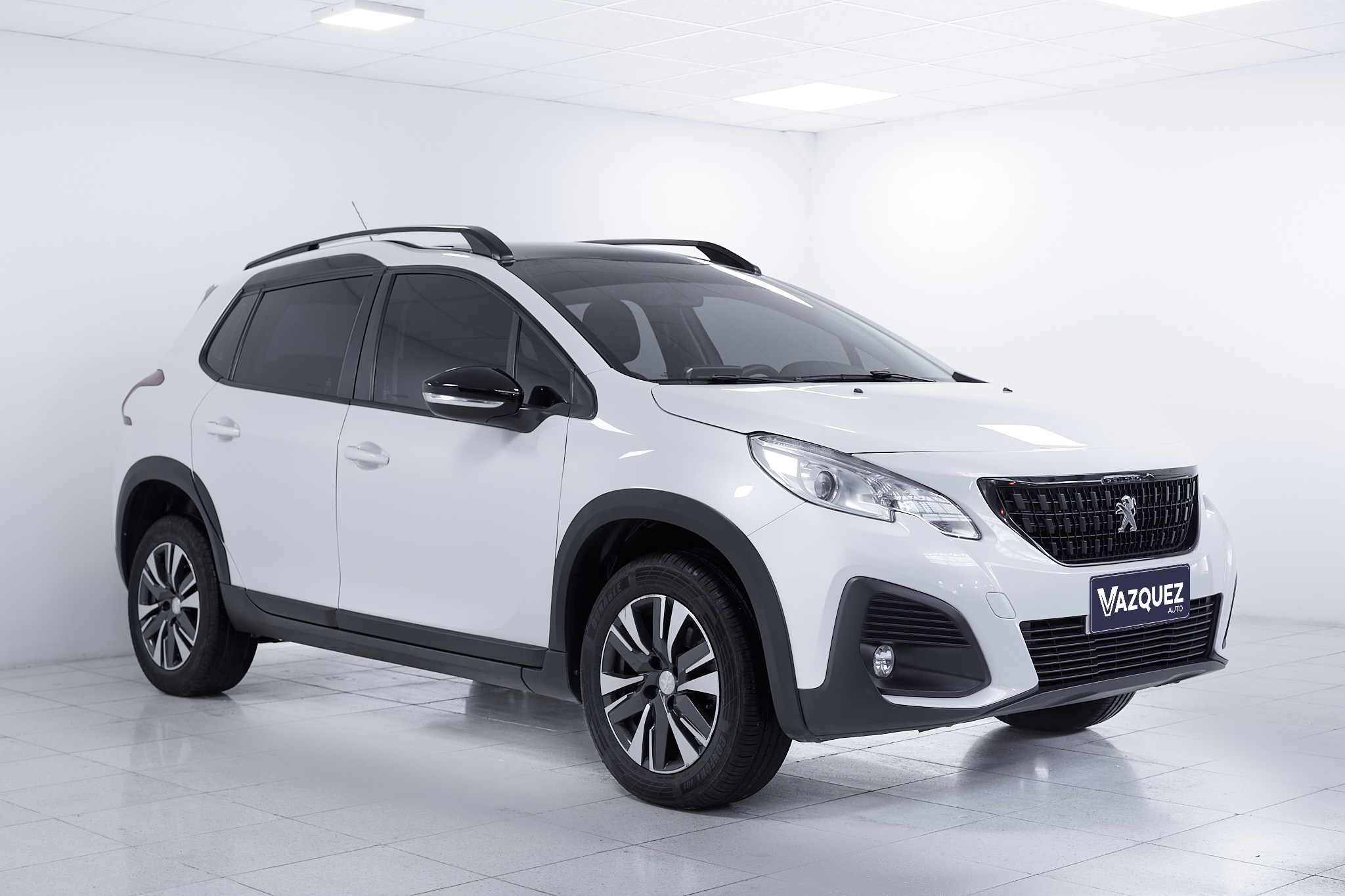 PEUGEOT 2008 FELINE 1.6 TIPTRONIC BLANCO AF230SR 2022 37.295 KM (1)