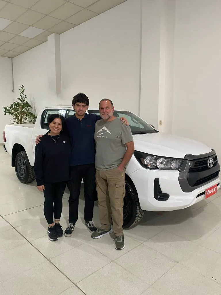 SANGOI-MAXIMO-HILUX-768x1024